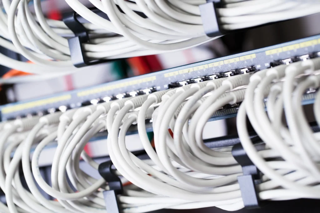 cables para redes informáticas, de telecomunicaciones, internet y por cable en valladolid